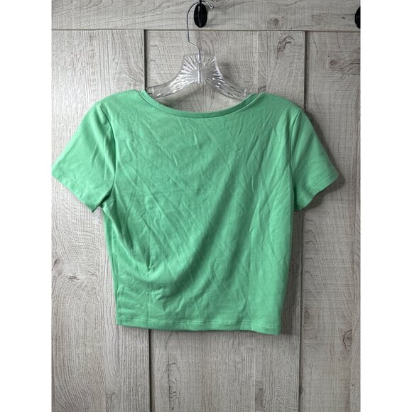 Wild Fable Womens Green V-Neck Crop Tee & White Long-Sleeve Top Set of 2 Size S - Picture 3 of 13